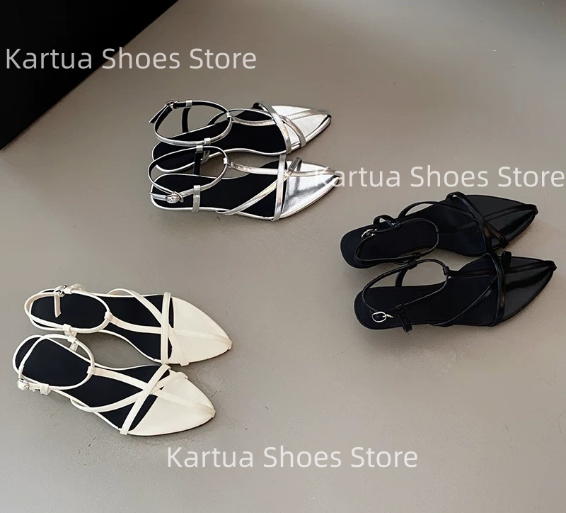 Leather Classic Strap - Sandali Slingback da Donna Neri in