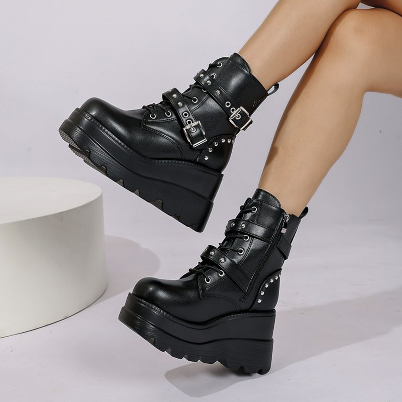 Stivaletti in Pelle da Donna,  - Leather Classic Strap recensione e prezzo