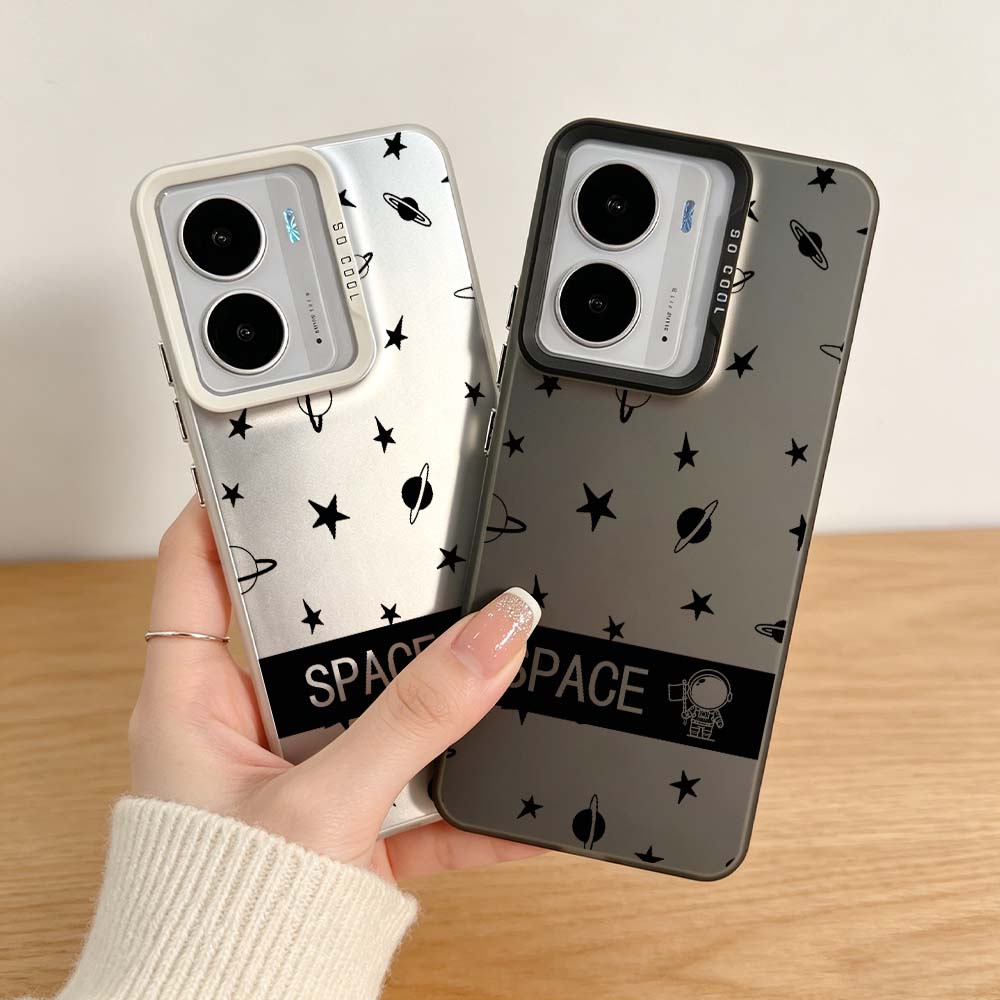 Cover Design Stars Space per R - Realme C67 recensione e prezzo